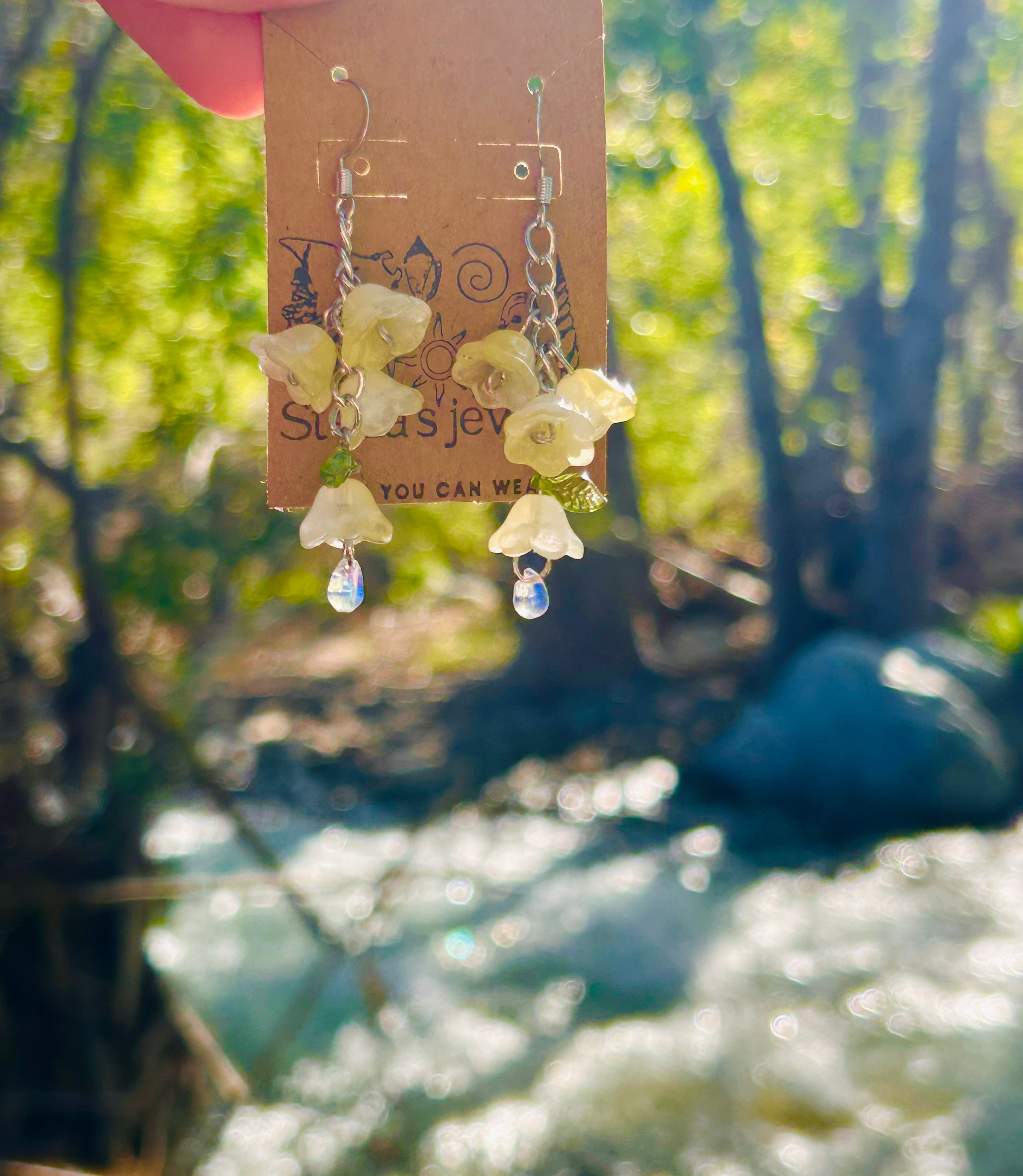 Rainy flower earrings